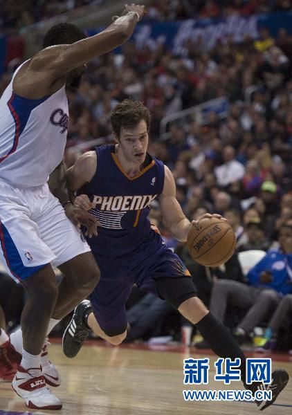 顽强防守最 顽强防守最